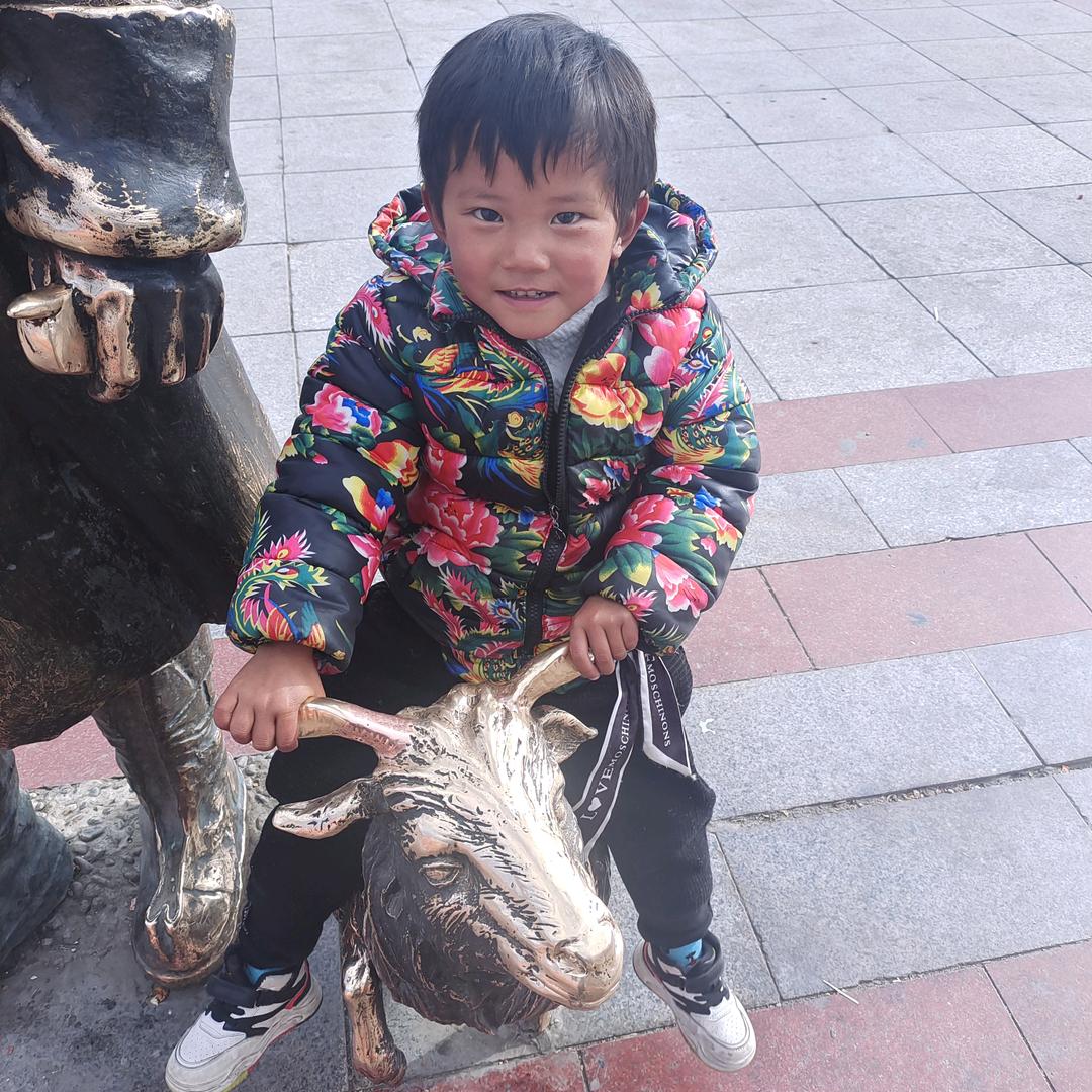 啊：普琼