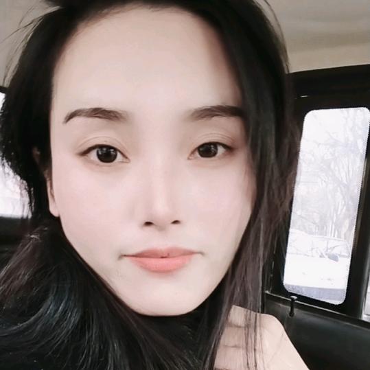 眼镜啊鸡蛋灌饼+饭团 一般哈