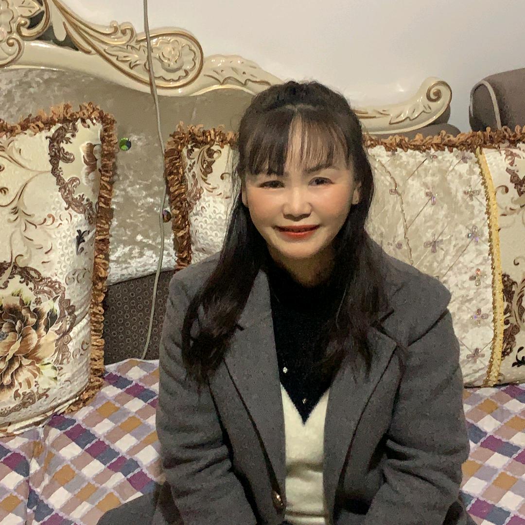英英 ！