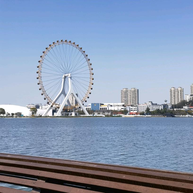 - ̗̀(๑ᵔ⌔ᵔ๑)傻丫头