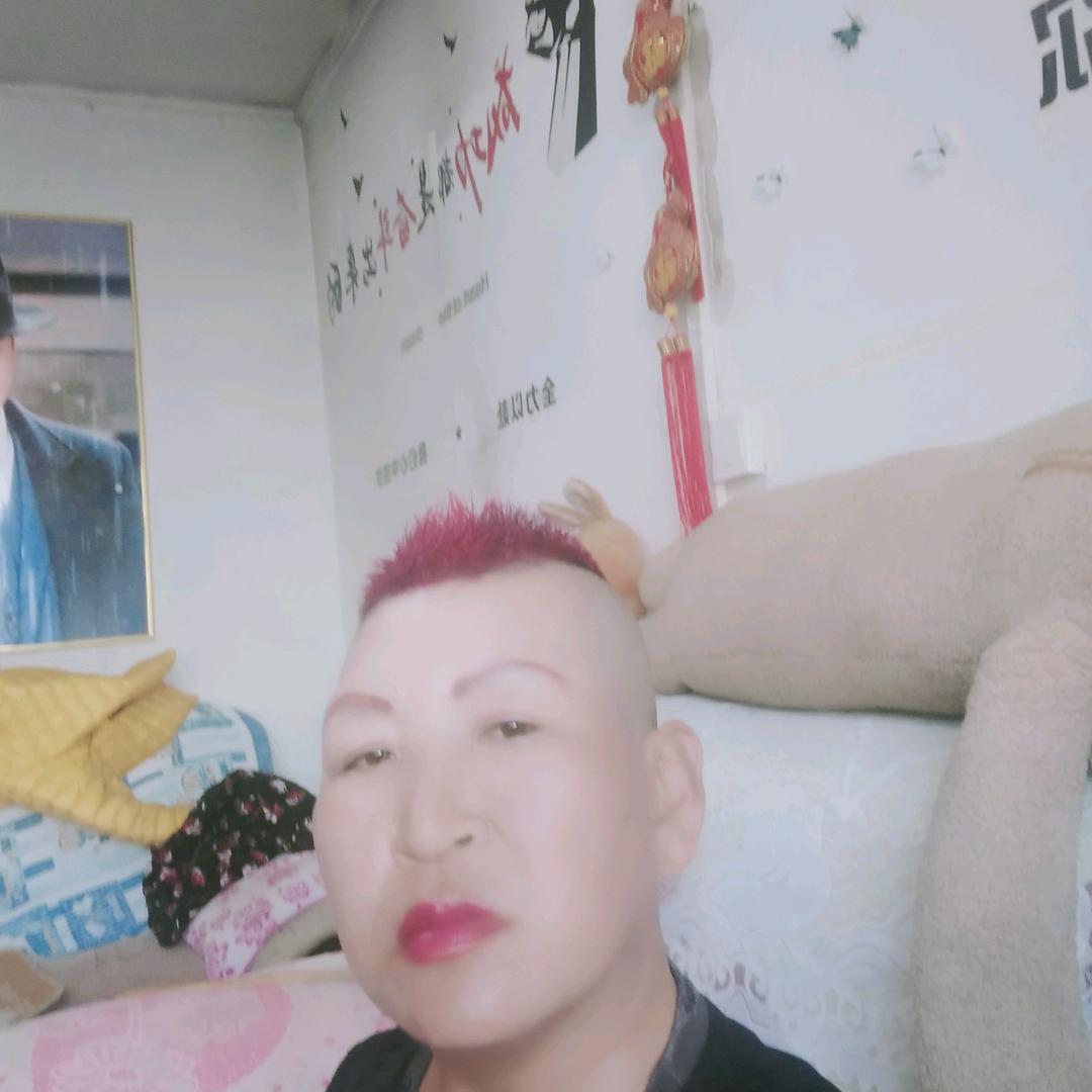 不离不弃，生死相依。