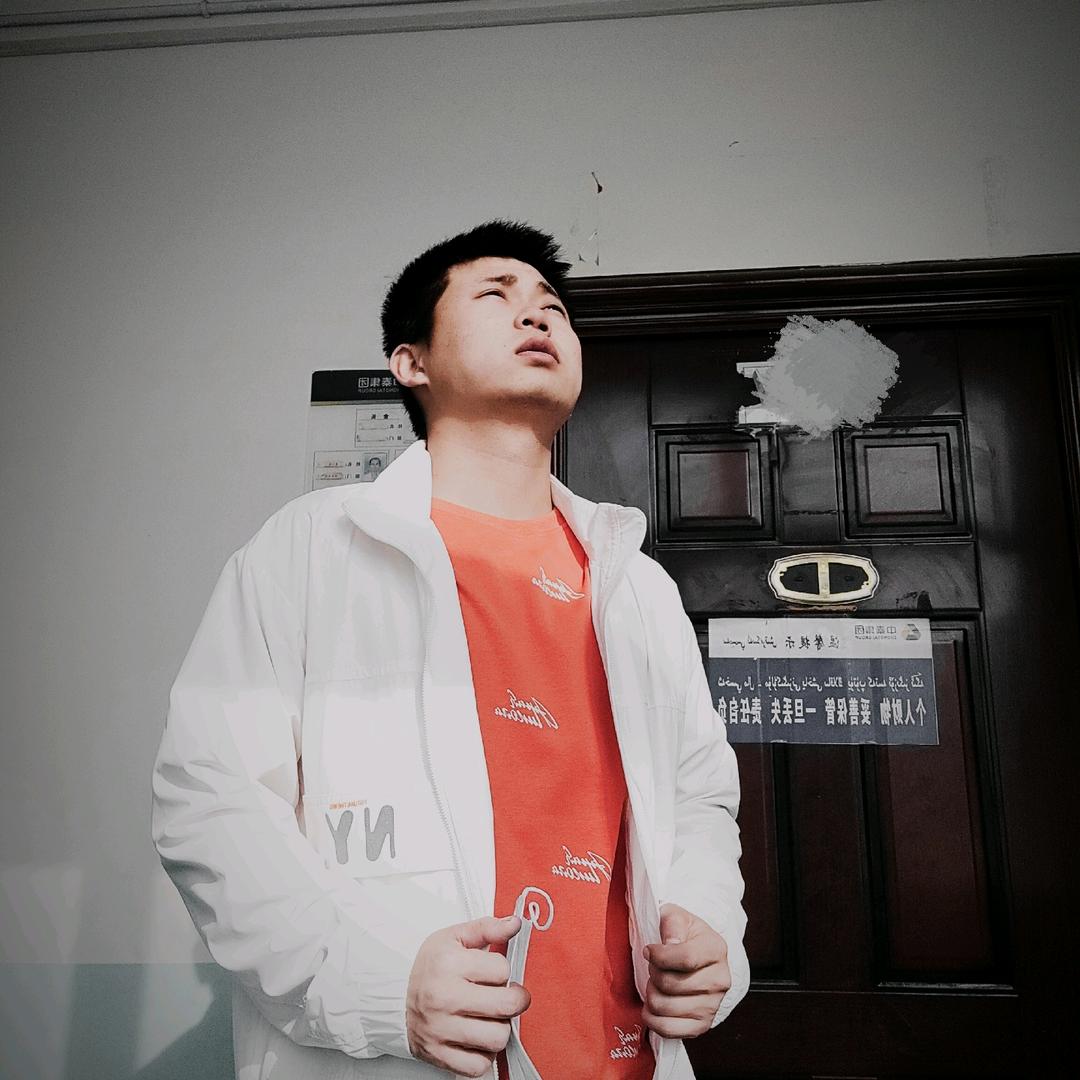 尐醜忚癐哭 ღ