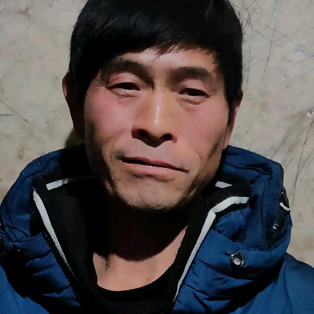 爱唱歌的老顾