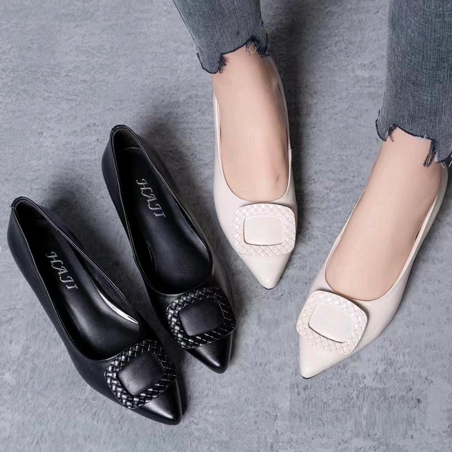 娜娜鞋服工厂店