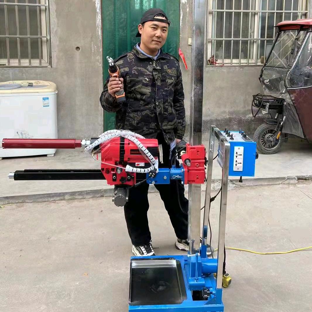 新艺源全能小哥