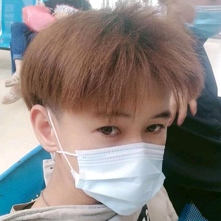 独%秀@