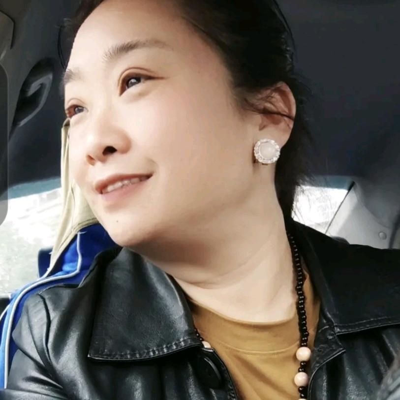 半聋半哑半糊涂