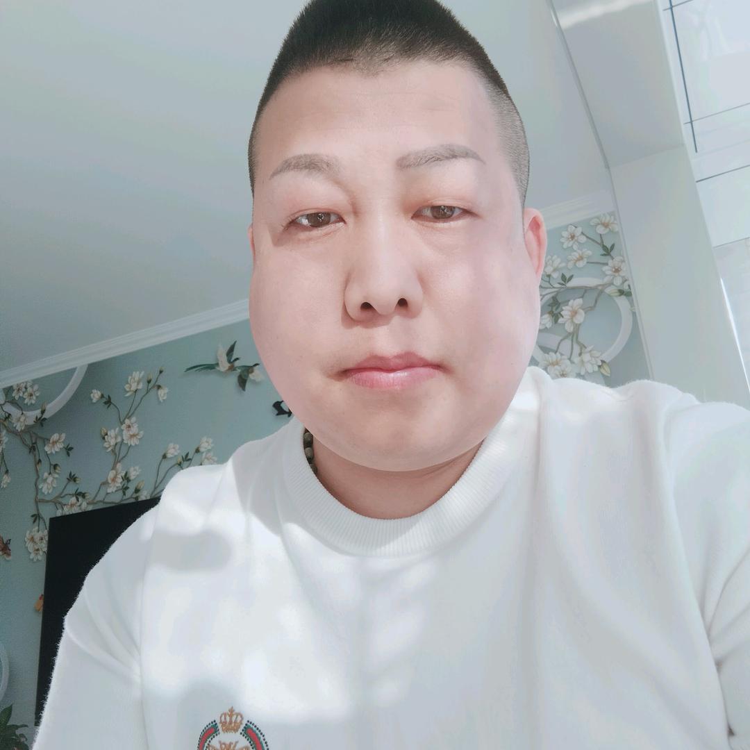 龙行天下