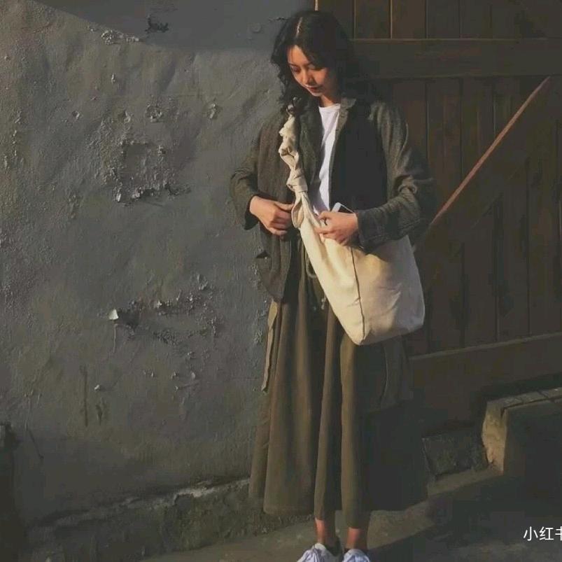 月亮不打烊r🐑（十个勤天饭撒版☀️）