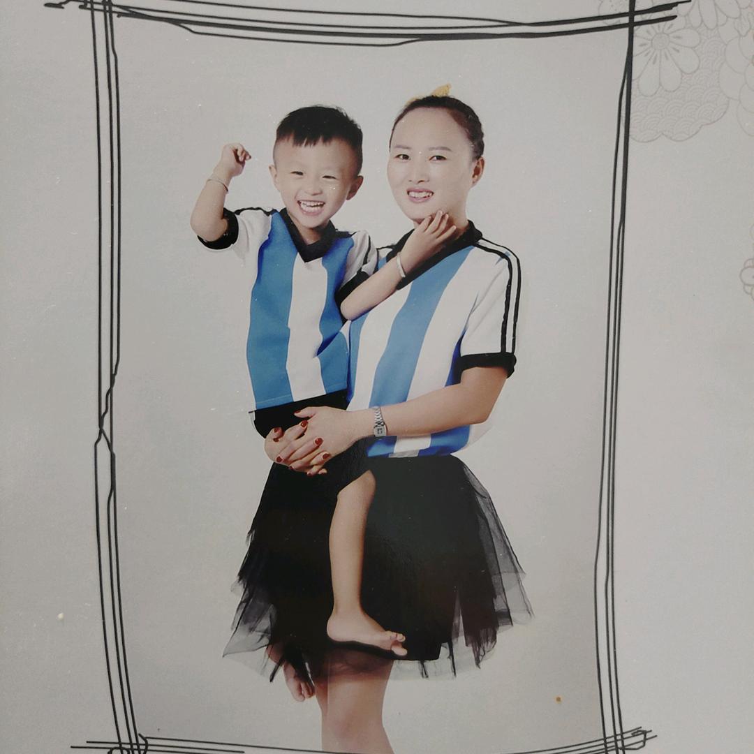 滕州包子姐腾妮（水煎包）