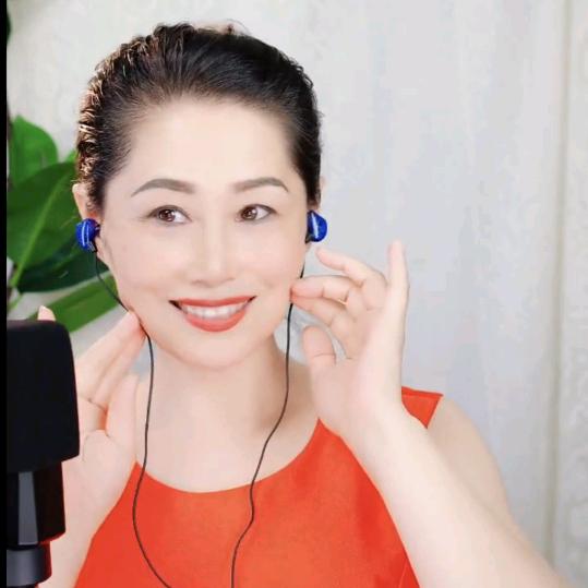 王俊