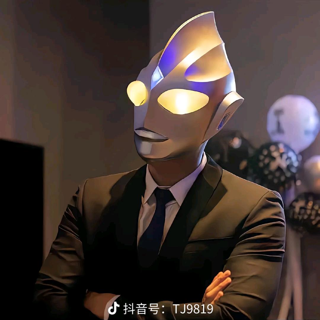 奥特曼@成都二手网约车