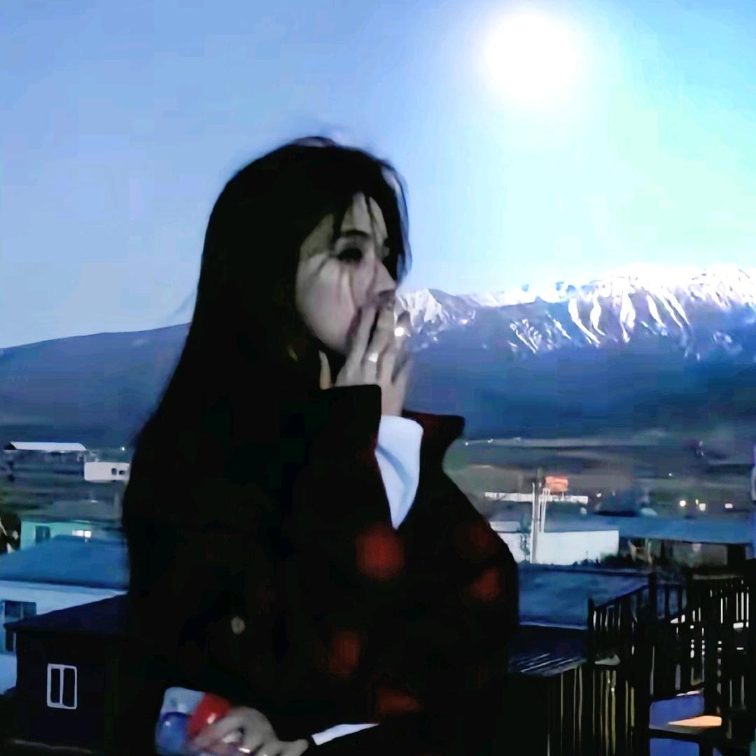 yy