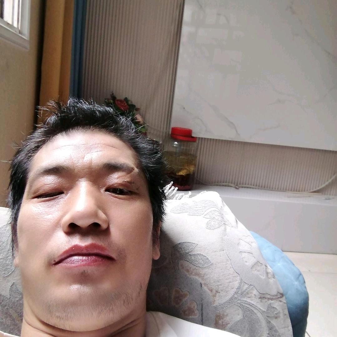 19074898921