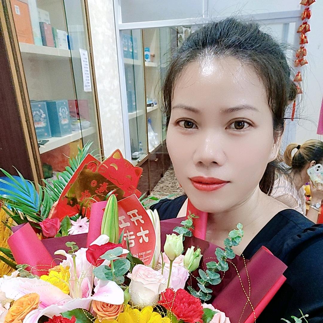 利利宝妈的头像