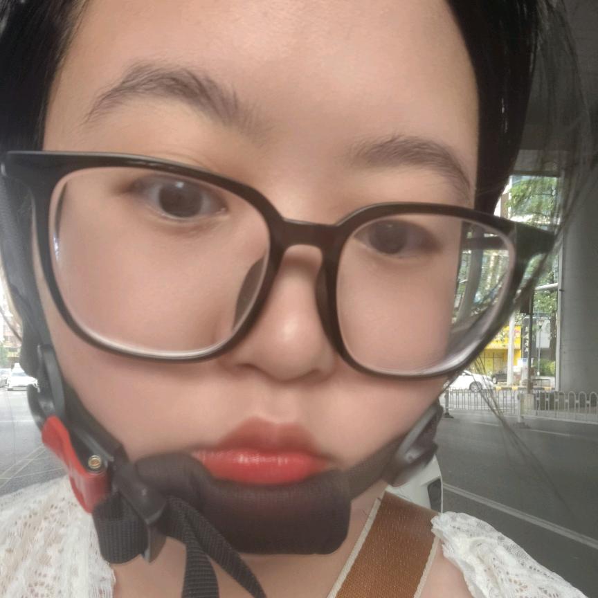 粥粥周瑞希