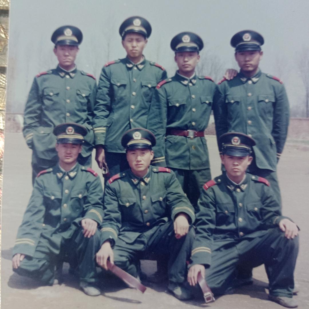 迷彩哥