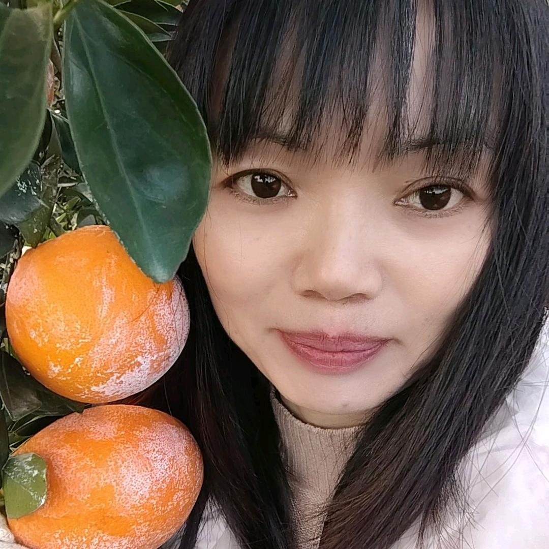 龙勾橙姐. 赣南脐橙（自家果园）直播筹备