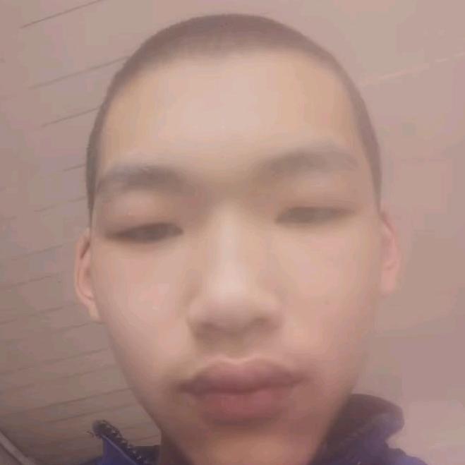 崔彤