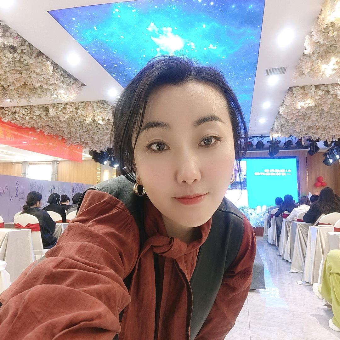 爱上素颜美容工作室官方号