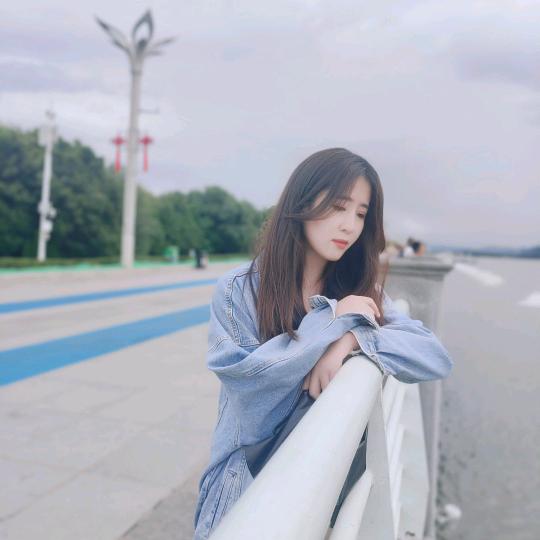 @情歌湘湘