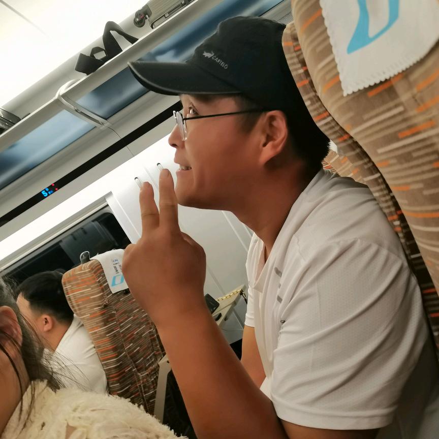 快乐的我哥😎