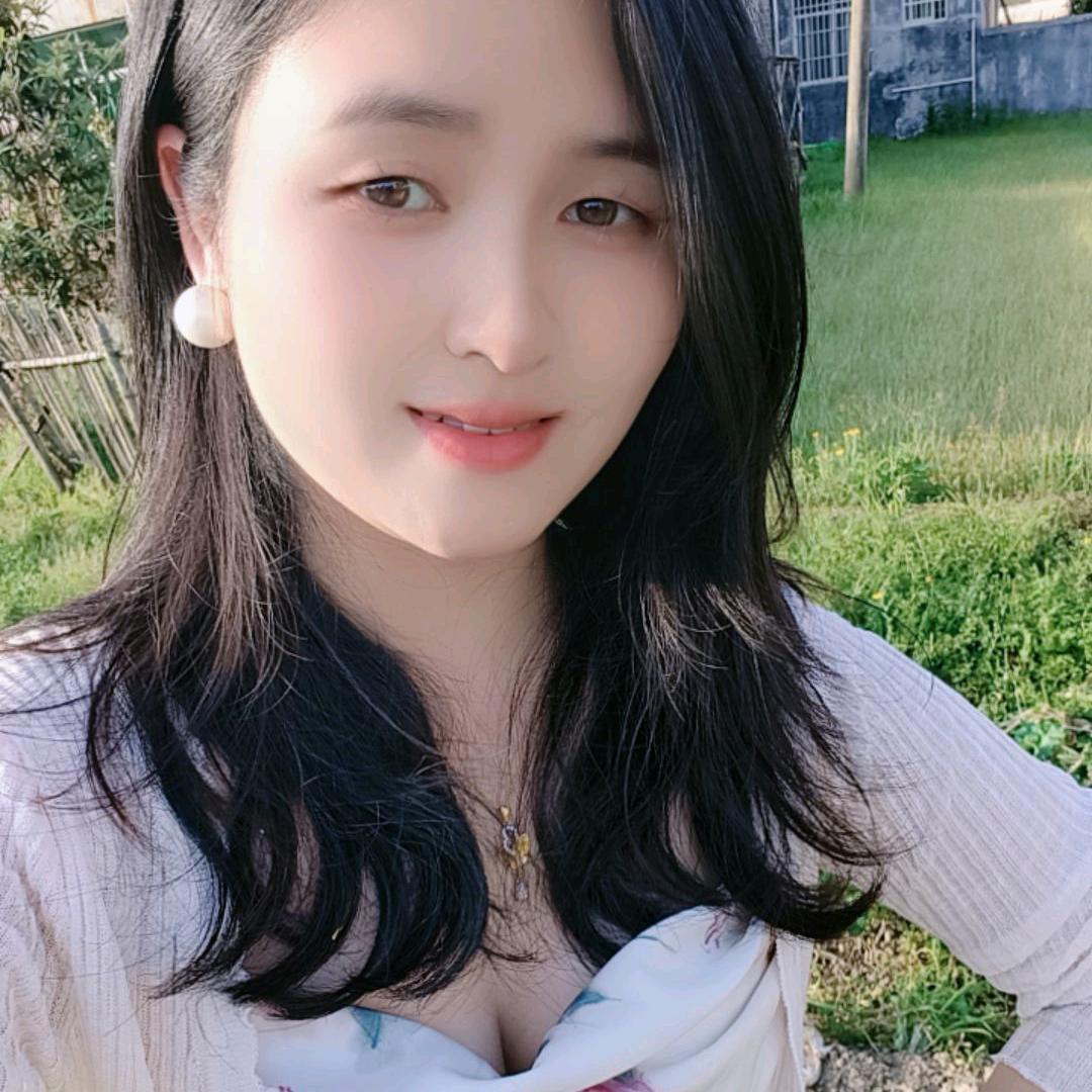 芳芳吖💞