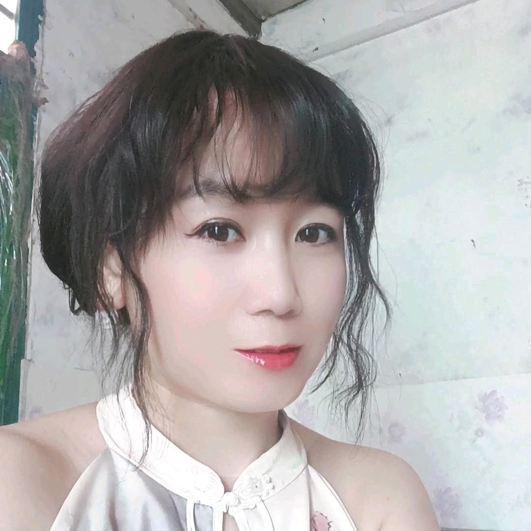小梅…