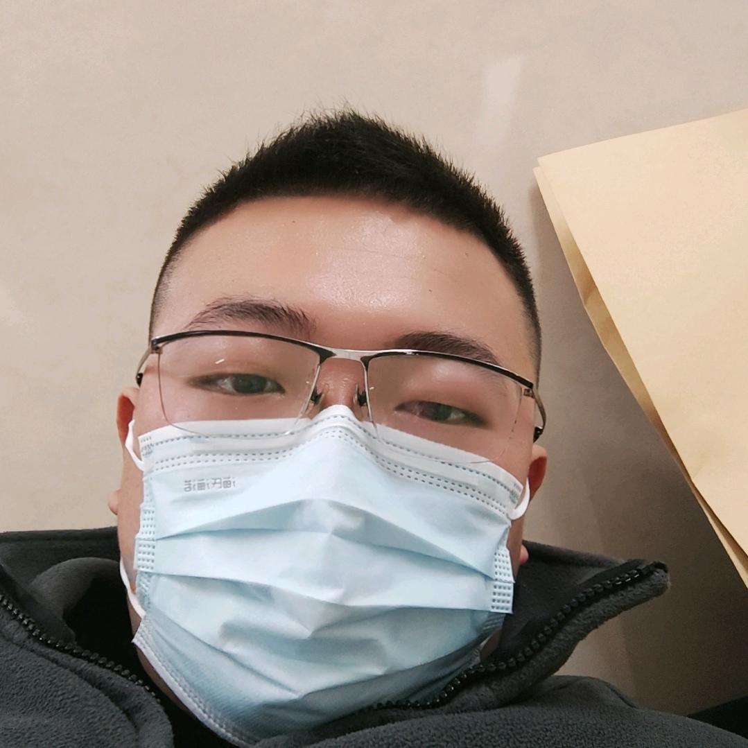 开超市的小伙