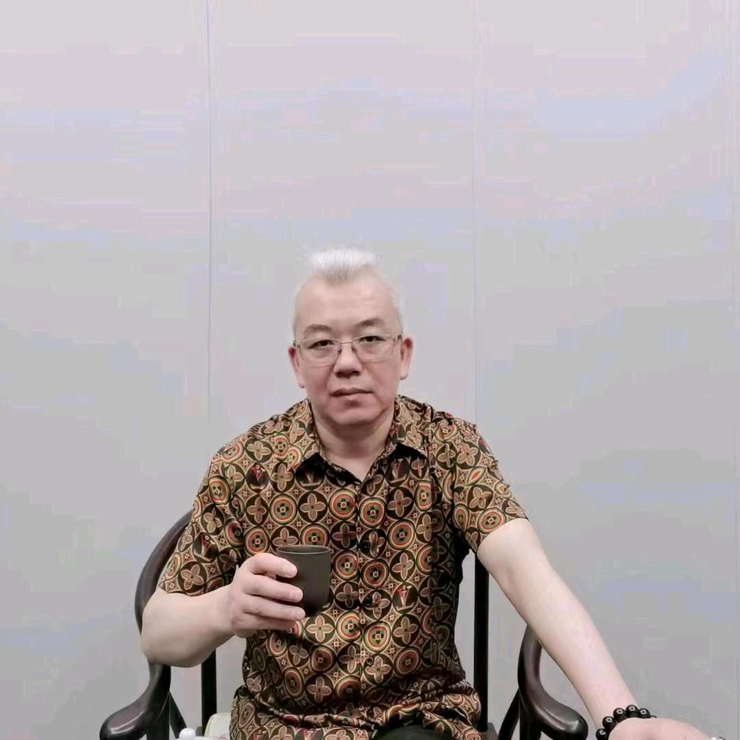 艺缘翡翠研究院