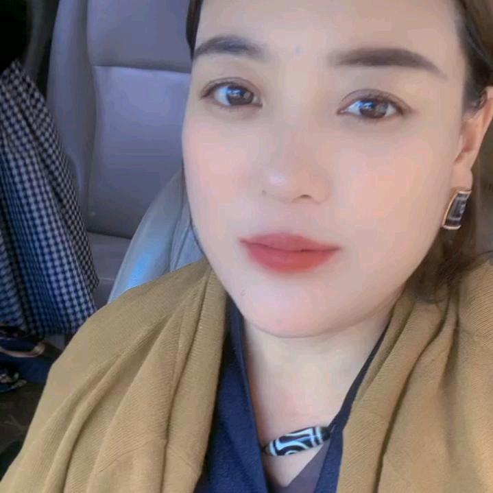 康巴姑娘