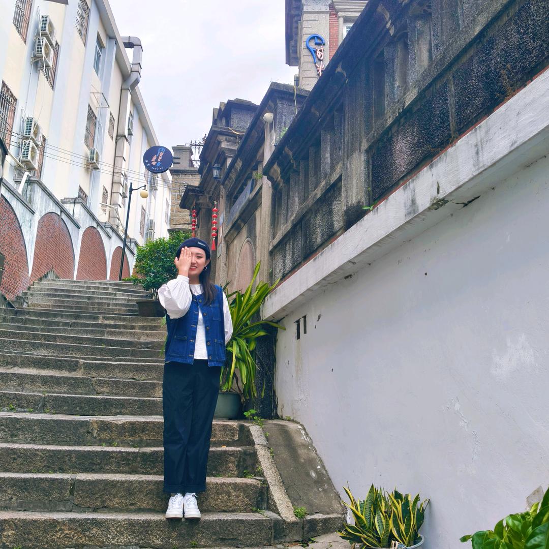 严谨@张👑🌈