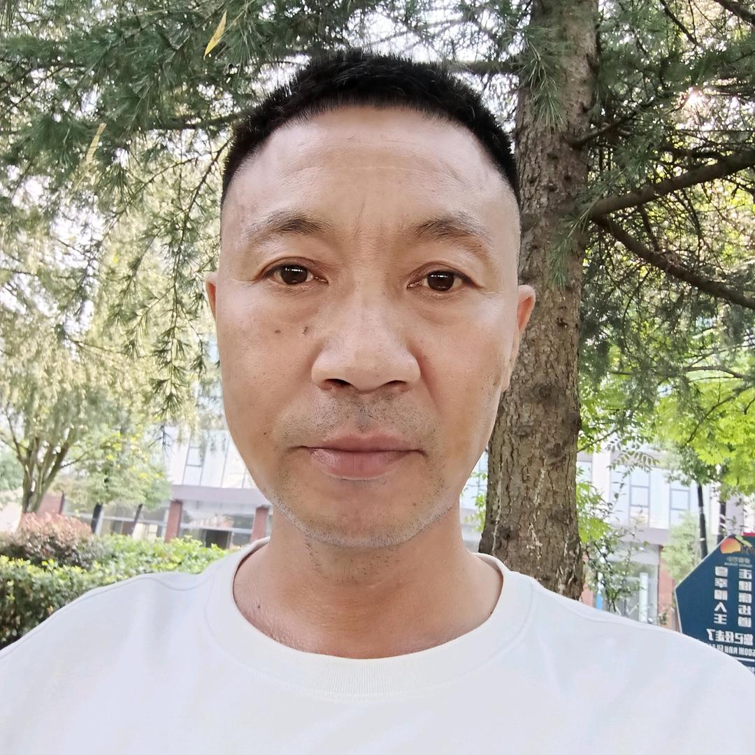 陈友明寿材专业木工，全榫卯结构。