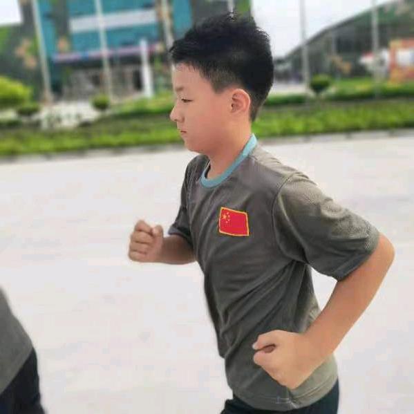 安迪⁷¹⁸