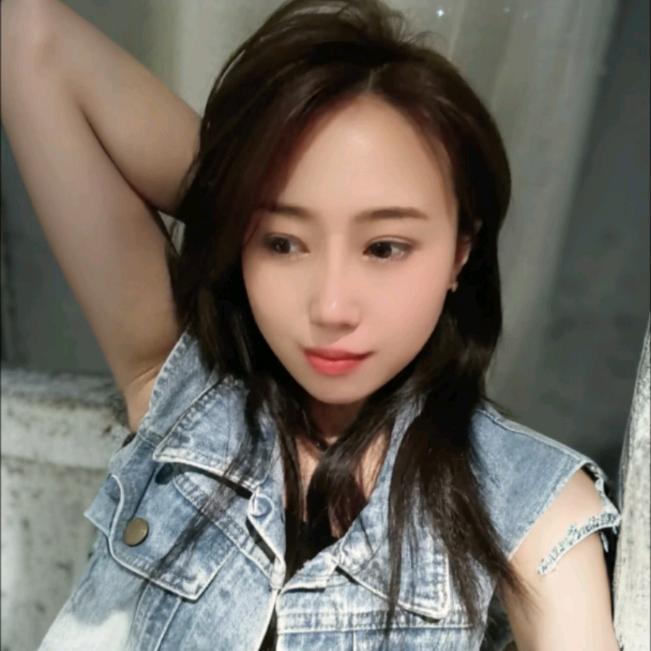 歪牙妹😱