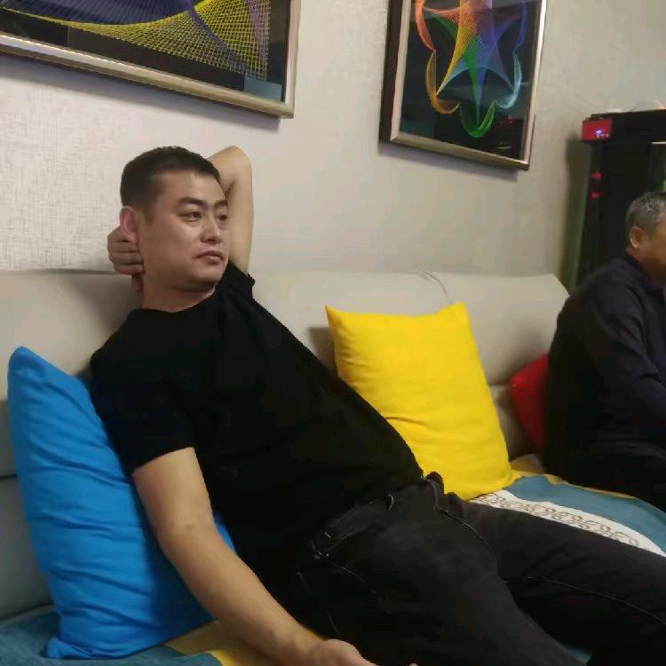 爱才爱己