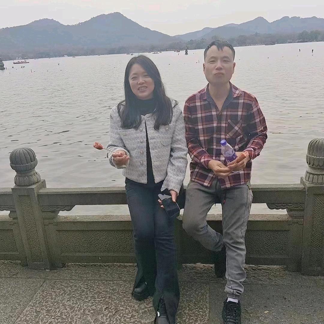 开心每一天😊