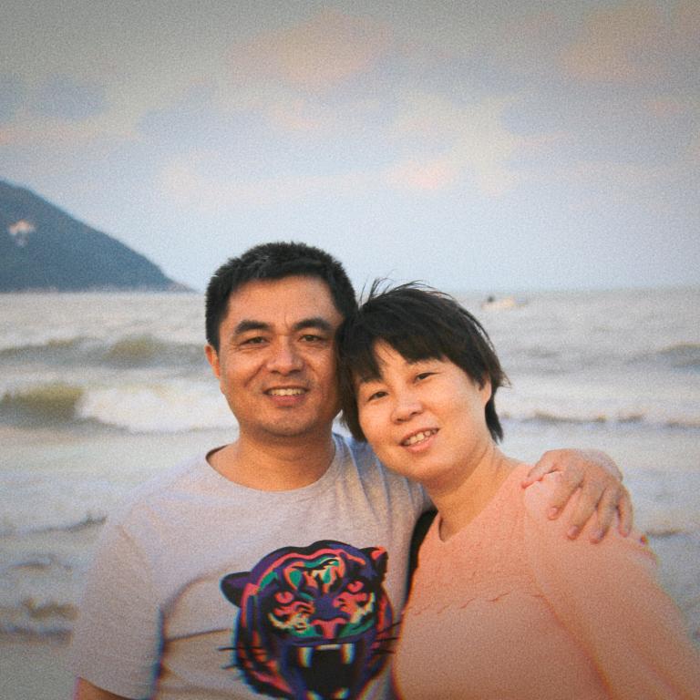 虎爸和兔妈
