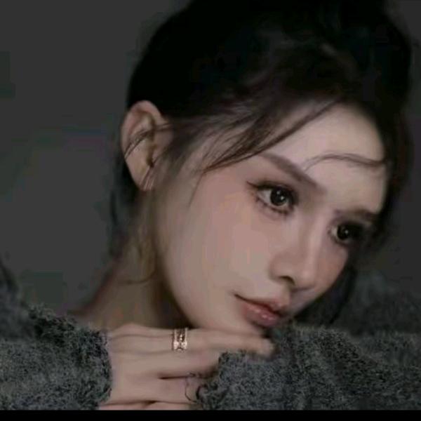 贝贝biuu（轻奢女装）