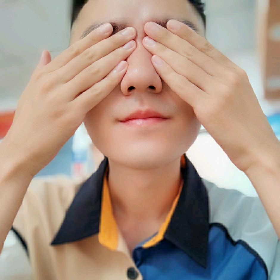 比阳光还要阳光