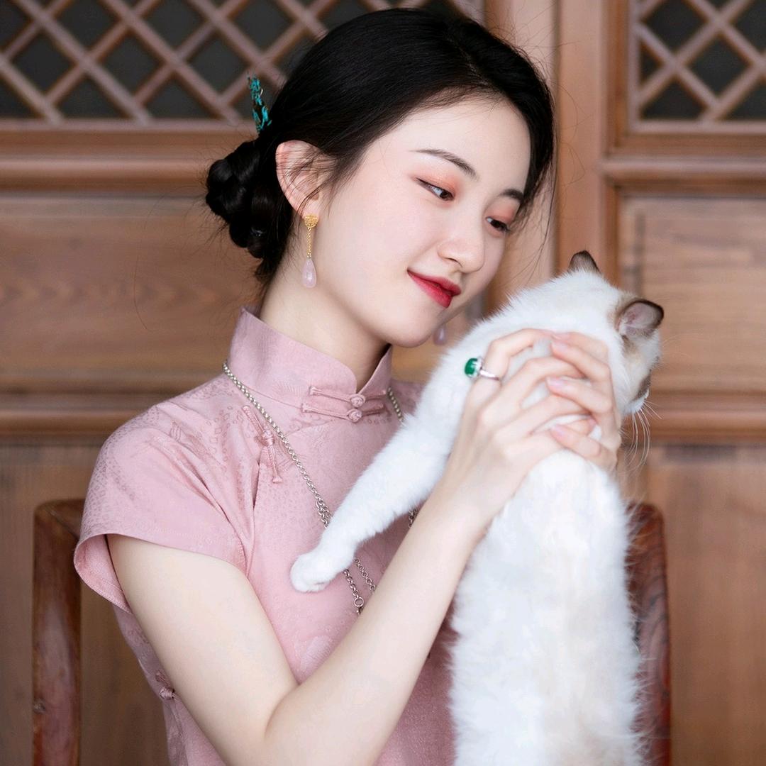 婉蘇旗袍