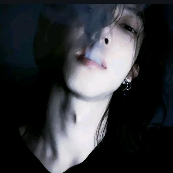 舒 颜