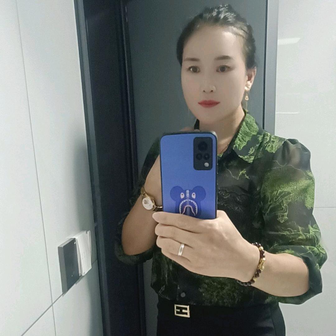 落花有意流水无情