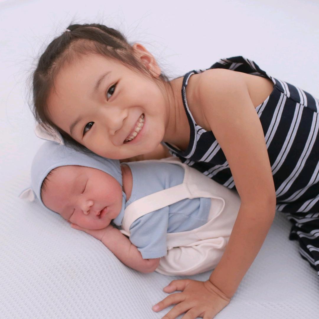 东方依族品牌校服园服 厂家直销