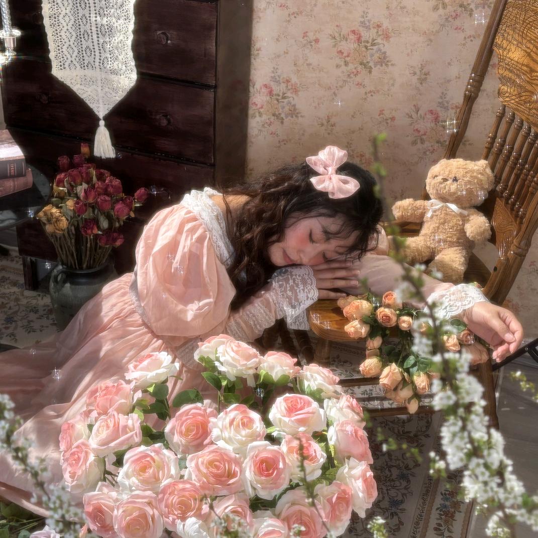 菡