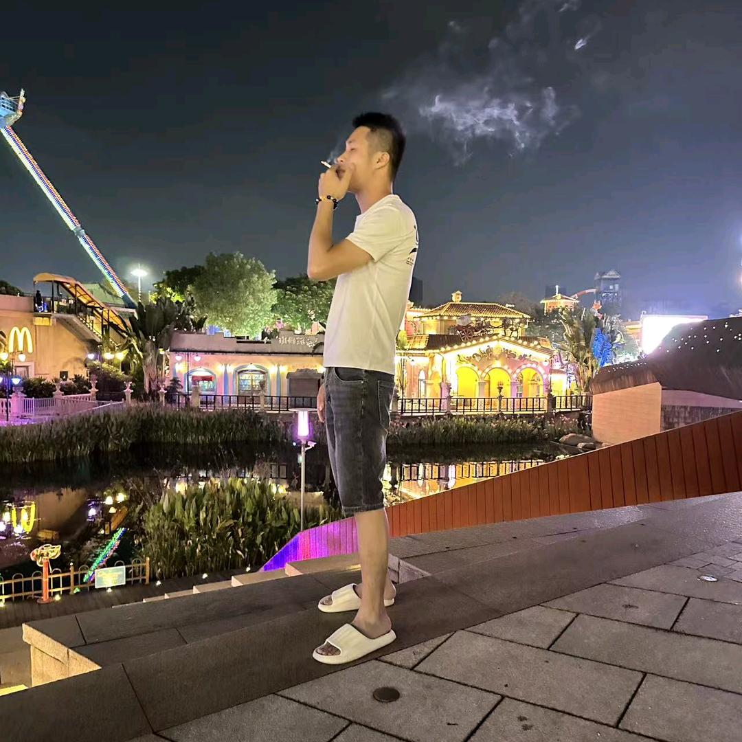 @追高铁的七七