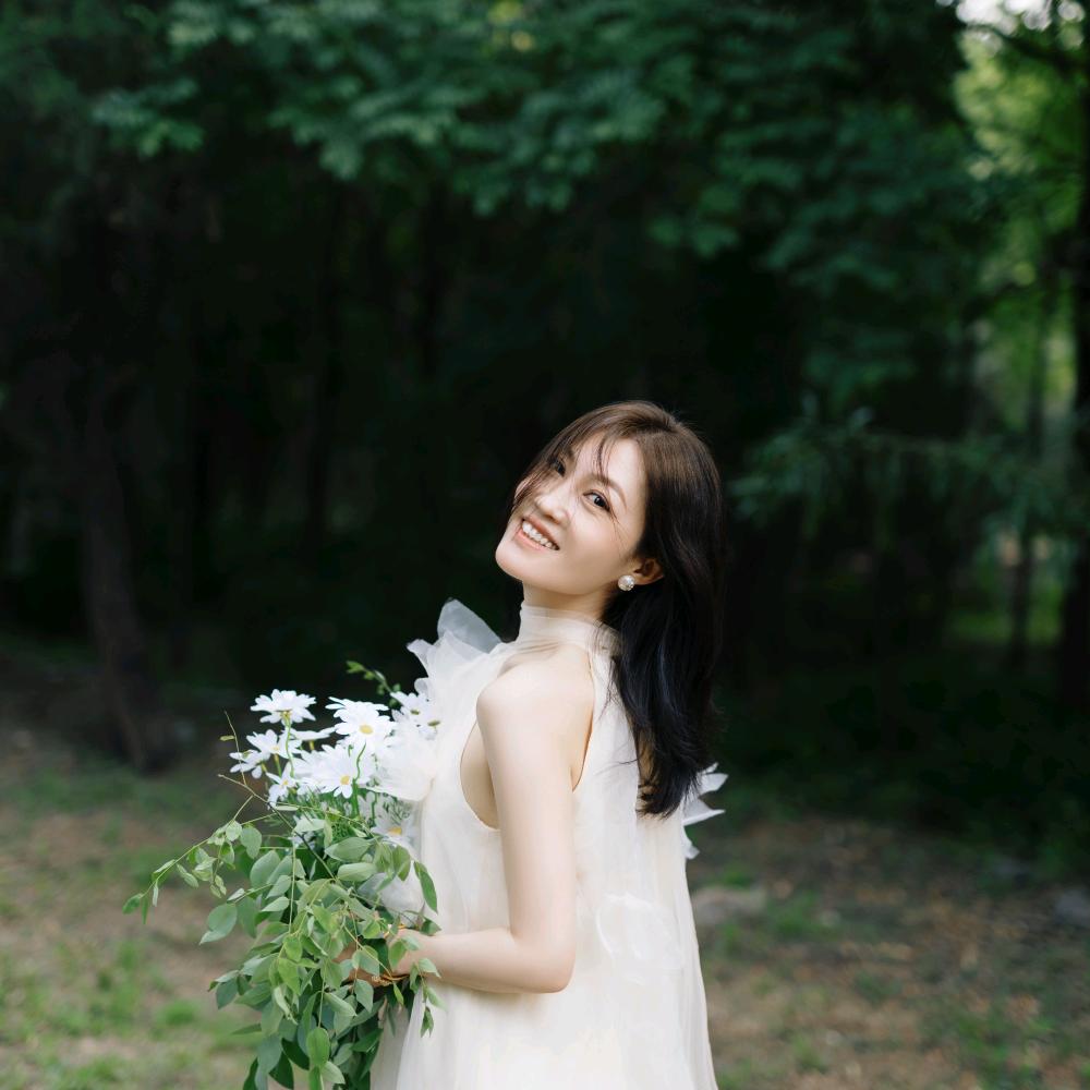 小卢同学