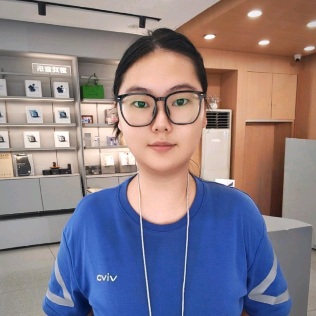 VIVO龙泉销售顾问果粒陈