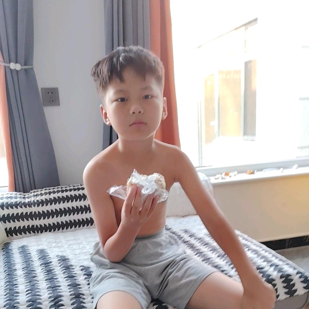 一条小锦鲤
