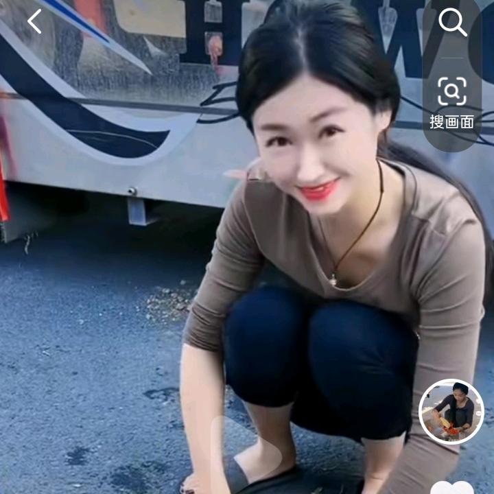 卡车丽丽